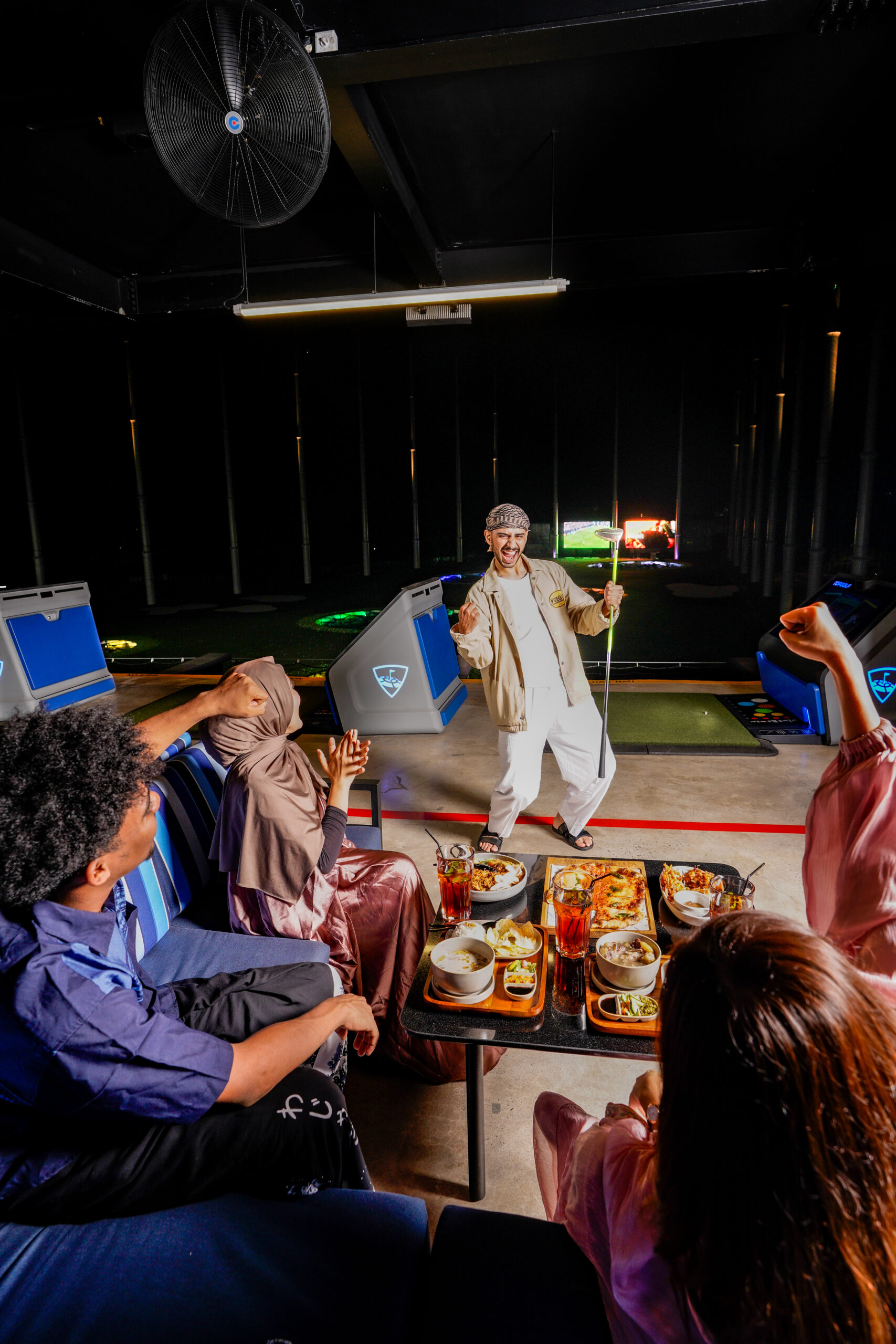 Menu Halal Bihalal Keluarga di Topgolf Jakarta: Nikmati Momen Bersama dengan Hidangan Lezat