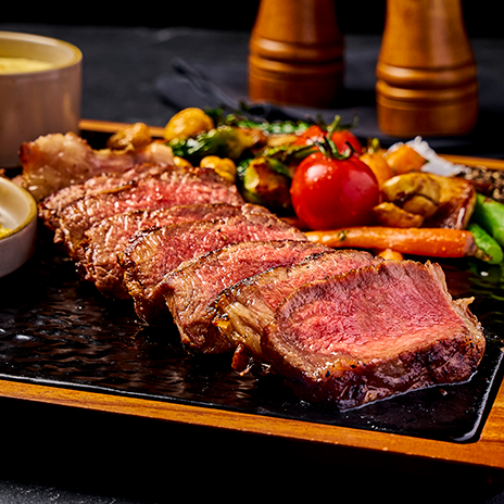 Kenikmatan Ribeye Berkualitas di Topgolf Jakarta: Lebih dari Sekadar Hidangan